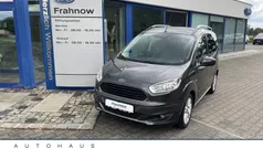 Gebraucht 2018 Ford Tourneo Courier Titanium Van / Kleinbus | 12.985 € (Fairer Preis)