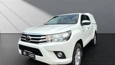 Weiß Gebraucht 2020 Toyota HiLux Comfort Abholung | 27.450 € (Etwas zu teuer)