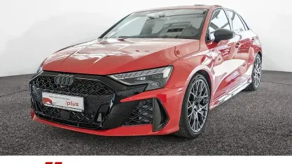 Brugt Audi RS3 Comfort 400 HK (294 kW) 2024 Rød Sedan