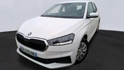 Second-hand Skoda Fabia Active 65 CP (47 kW) 2022 Alb Hatchback