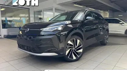 Używany VW T-Roc Style 150 KM (110 kW) 2026 Czarny SUV