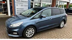 Chromablau metallic Gebraucht 2021 Ford S-MAX Trend Van / Kleinbus | 25.900 € (Fairer Preis)