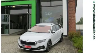 Gebraucht Skoda Octavia Ambition 150 PS (110 kW) 2022 Weiß Kombi