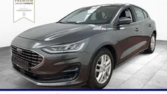 Magnetic grau Gebraucht 2023 Ford Focus Titanium S Limousine | 19.990 € (Guter Preis)