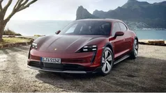 Cherrymetallic Gebraucht 2022 Porsche Taycan Cross Turismo Limousine | 72.000 € (Fairer Preis)