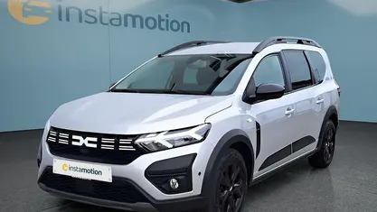 Grau Gebraucht 2023 Dacia Jogger Van / Kleinbus | 19.899 € (Fairer Preis)