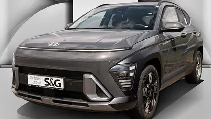 Neu Hyundai Kona Prime 141 PS (103 kW) 2025 Ecotronic gray SUV