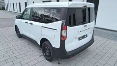Frozen white Neu 2024 Ford Tourneo Courier Trend Van / Kleinbus | 26.190 € (Guter Preis)
