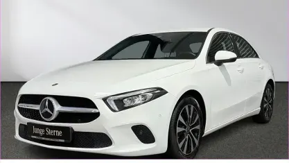 Gebraucht Mercedes A180 Progressive 136 PS (100 kW) 2022 Unilack polarweiß Limousine