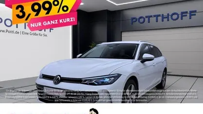 Weiss Gebraucht 2025 VW Passat Business Kombi | 37.443 € (Fairer Preis)