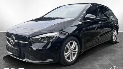 Metalliclack kosmosschwarz Gebraucht 2024 Mercedes B200 Progressive Van / Kleinbus | 32.977 € (Fairer Preis)