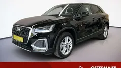 Brillantschwarz Gebraucht 2024 Audi Q2 Advanced Plus SUV | 29.990 € (Fairer Preis)