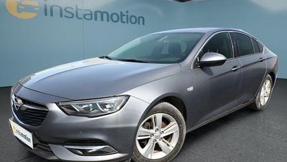 Używany Opel Insignia 165 KM (121 kW) 2019 Szary Sedan/Limuzyna