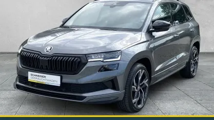 Gebraucht Skoda Karoq SportLine 150 PS (110 kW) 2023 Graphitegrau SUV