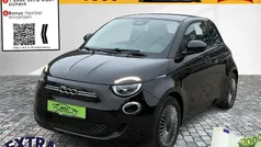Onyxschwarz Gebraucht 2023 Fiat 500e Icon Kleinwagen | 17.970 € (Guter Preis)