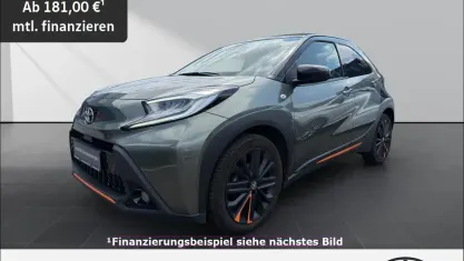 Gebraucht Toyota Aygo X Limited 72 PS (52 kW) 2022 Gruen SUV