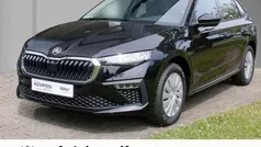 Schwarz Gebraucht 2022 Skoda Scala Essence Kleinwagen | 19.610 € (Fairer Preis)
