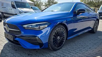 Gebraucht Mercedes CLE450 AMG 381 PS (280 kW) 2025 Metalliclack spektralblau Coupé