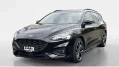 Obsidianschwarz Gebraucht 2022 Ford Focus ST-Line X Kombi | 21.808 € (Fairer Preis)