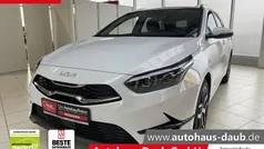 (wd) casa white s Neu 2025 Kia Ceed Sportswagon Kombi | 28.170 € (Fairer Preis)