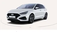 Weiß Gebraucht 2024 Hyundai i30 Advantage Limousine | 23.990 € (Fairer Preis)