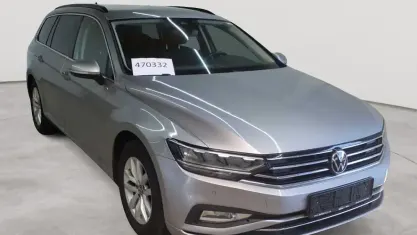 Gebraucht VW Passat Business 122 PS (89 kW) 2021 Pyritsilber metallic Kombi
