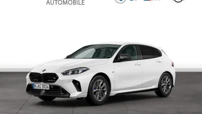 Gebraucht BMW M135 M Sport 317 PS (233 kW) 2025 Alpinweiss Kleinwagen