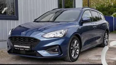 Blau Gebraucht 2020 Ford Focus ST-Line Kombi | 17.390 € (Fairer Preis)