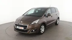 Braun Gebraucht 2016 Peugeot 5008 Active Van / Kleinbus | 11.930 €