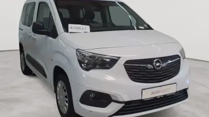 Gebraucht Opel Combo Life Edition 110 PS (80 kW) 2022 Jade weiß Van / Kleinbus