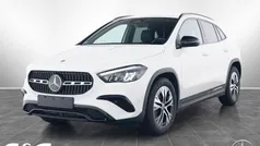 Weiß Gebraucht 2024 Mercedes GLA220 Progressive SUV | 41.990 € (Guter Preis)