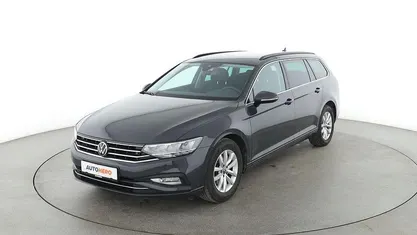 Grau Gebraucht 2021 VW Passat Business Kombi | 21.250 € (Fairer Preis)