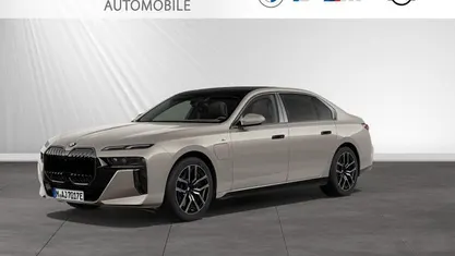 Gebraucht BMW 750e M Sport 489 PS (359 kW) 2024 Limousine