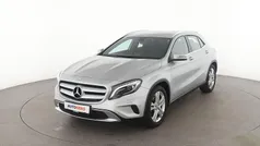 Grau Gebraucht 2015 Mercedes GLA180 Urban SUV | 15.790 € (Fairer Preis)