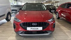 Fantasticrot metallic Neu 2024 Ford Focus Active Limousine | 27.980 € (Fairer Preis)