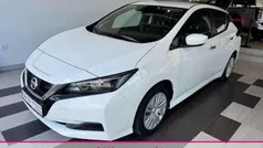 Whit (weiß) Gebraucht 2021 Nissan Leaf Visia Kleinwagen | 13.990 € (Fairer Preis)