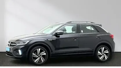 Usata VW T-Roc R-line 150 CV (110 kW) 2023 Nero SUV