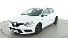 Weiß Gebraucht 2019 Renault Mégane IV Life Limousine | 11.890 € (Fairer Preis)