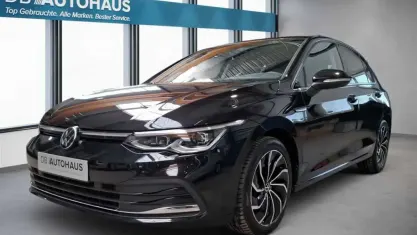 Gebraucht VW Golf VIII Style 190 PS (139 kW) 2023 Schwarz Limousine