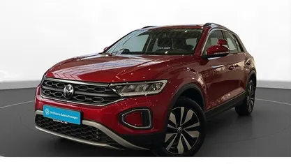 Kings red (rot) Gebraucht 2023 VW T-Roc Move SUV | 21.980 € (Fairer Preis)