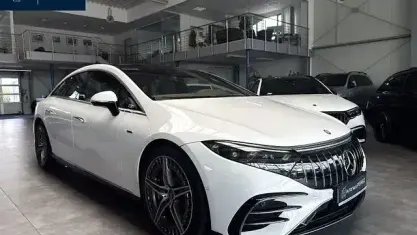 Begagnad Mercedes EQS 53 AMG Premium Plus 483 kW (658 HK) 2023 Vit Sedan