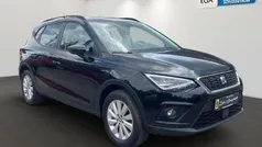 Schwarz metallic Gebraucht 2019 Seat Arona Style SUV | 10.990 €