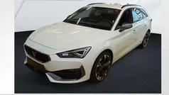 Weiss Gebraucht 2024 Cupra Leon Kombi | 29.450 € (Guter Preis)