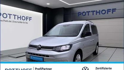 Silber Gebraucht 2021 VW Caddy Life Van / Kleinbus | 23.777 € (Fairer Preis)