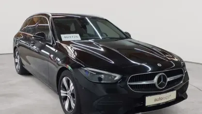 Gebraucht Mercedes C220 Avantgarde 200 PS (147 kW) 2023 Schwarz Kombi