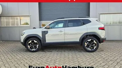 Gebraucht 2025 Dacia Duster Extreme SUV | 27.090 € (Fairer Preis)