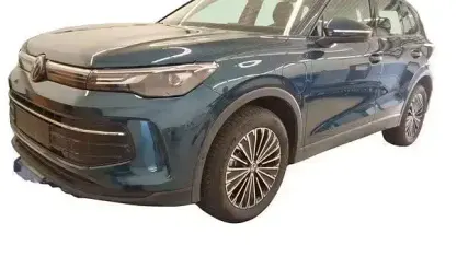 Gebraucht VW Tiguan Life 204 PS (150 kW) 2025 Blau SUV