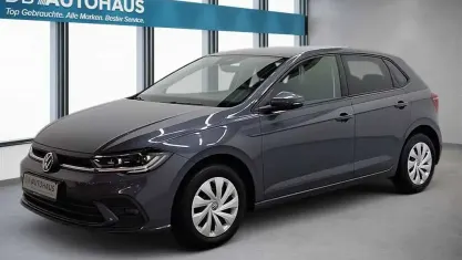 Usata VW Polo Life 95 CV (69 kW) 2023 Grigio Utilitaria