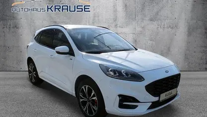 Frostweiß Gebraucht 2023 Ford Kuga ST-Line X SUV | 34.850 € (Teuer)