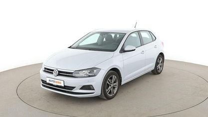 Gebraucht VW Polo Comfortline 80 PS (58 kW) 2019 Weiß Kleinwagen